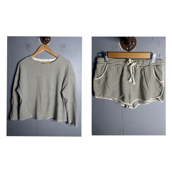 Mod Ref stripped shorts and top lounge set in size Medium. - Picture 1 of 12